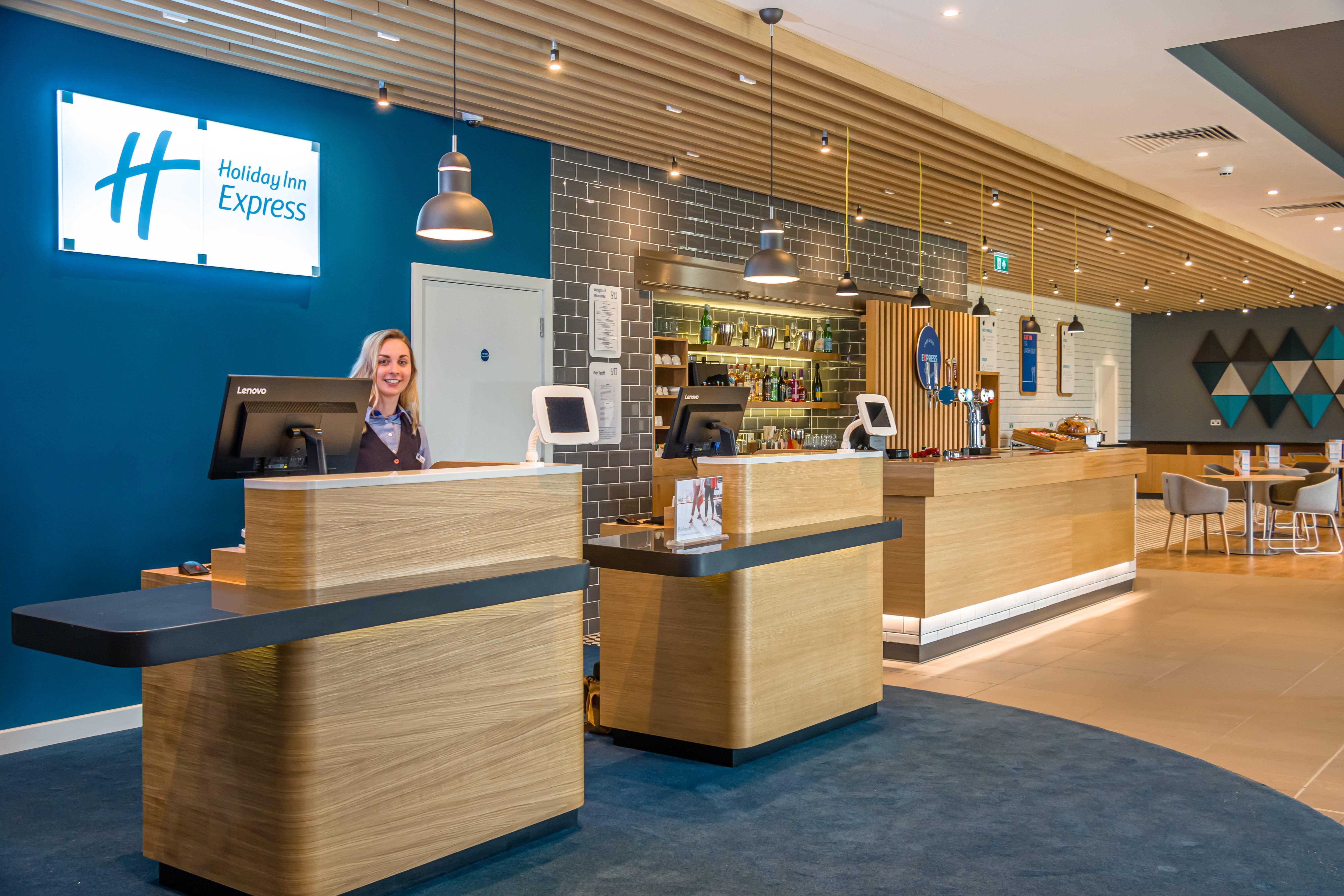 Holiday Inn Express - Bodmin - Victoria Junction By Ihg Exterior foto